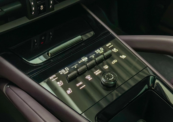 Porsche Cayenne cena 743400 przebieg: 1, rok produkcji 2023 z Głogów Małopolski małe 254